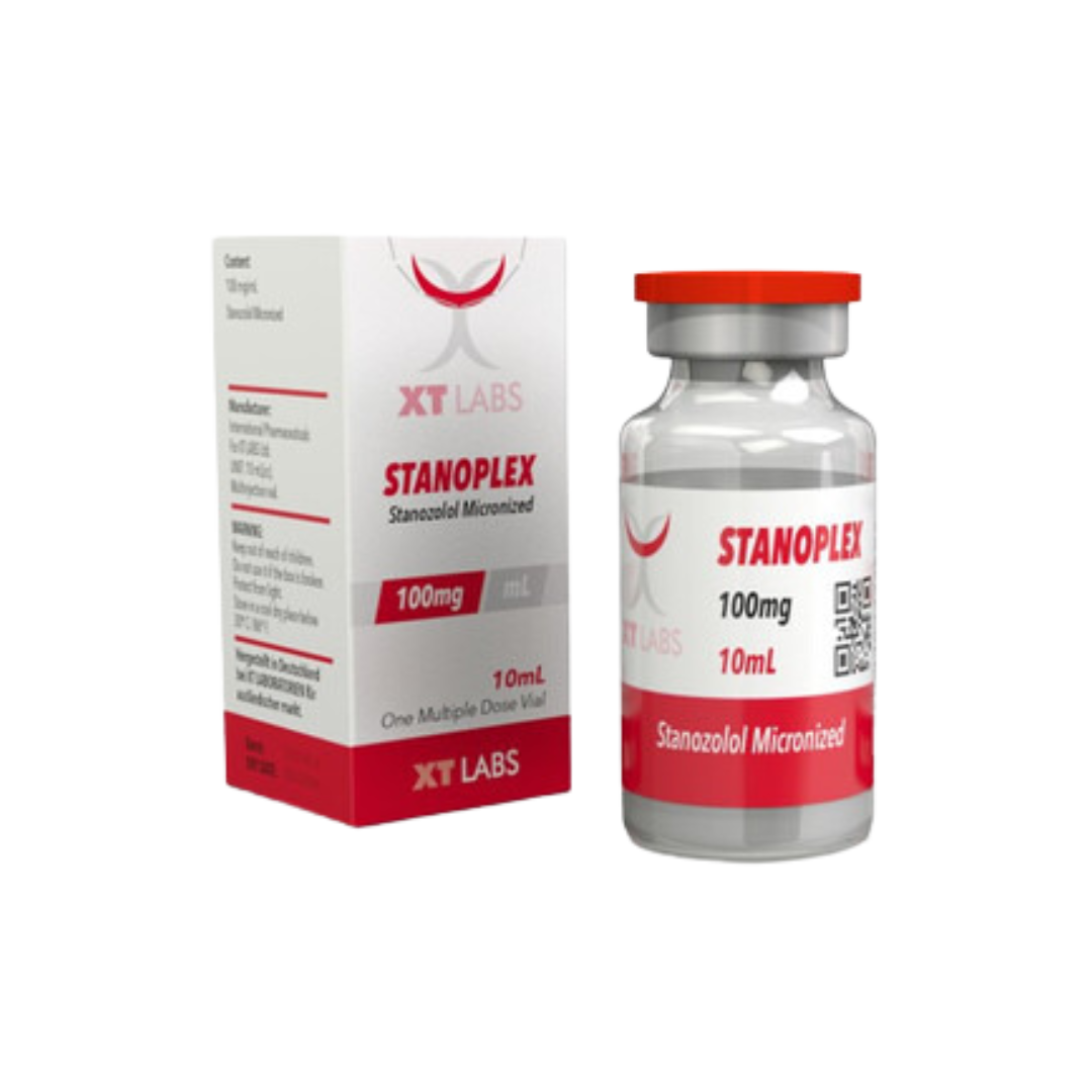 Una caja roja y blanca y un vial con tapa plateada de Stanoplex - XT LABS de Get Fit México muestran Stanoplex con detalles de la dosis: 100 mg, 10 ml, estanozolol micronizado. Ambos artículos presentan un logotipo rojo que resalta su papel en el ámbito de los esteroides anabólicos.