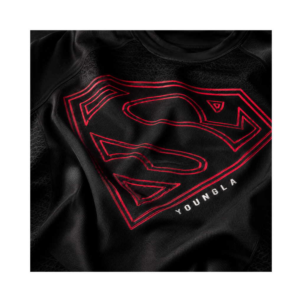 Playera de Compresión Superman YOUNGLA | Ropa Deportiva Premium para Gym